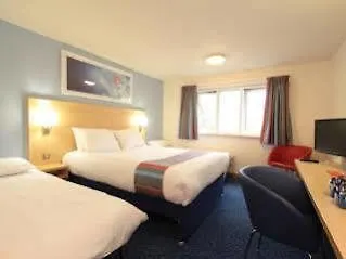 Travelodge Готель