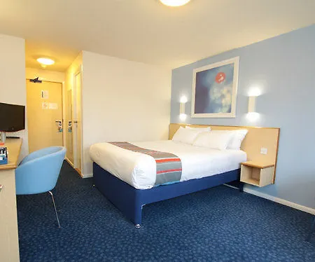 Travelodge Готель